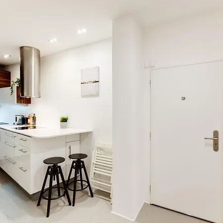 2 Bedrooms In Historical Center - Jungmannova * Prague