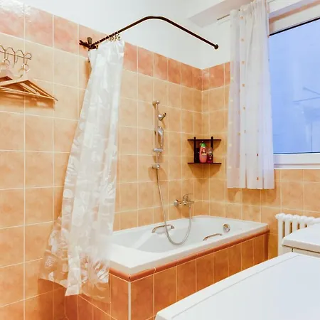 2 Bedrooms In Historical Center - Jungmannova * Prague