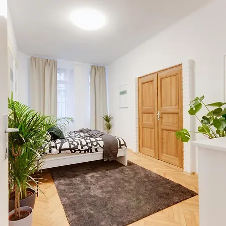 아파트 2 Bedrooms In Historical Center - Jungmannova *